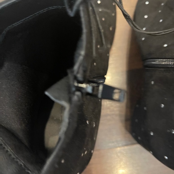 Black Boots with Silver Studs - Picture 5 of 7
